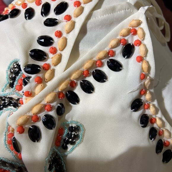 White Beaded Flowy Top or Short Dress – Size Medium, Bead Accents Missing - Picture 7 of 8